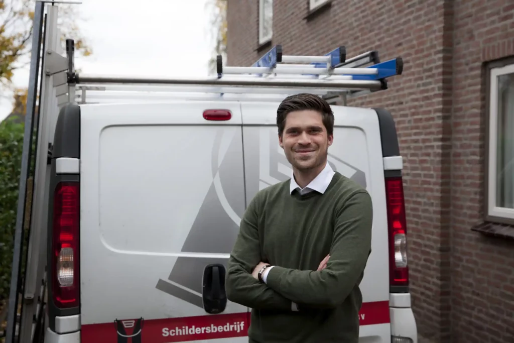 Maikel de Vrij schildersbedrijf fj de bresser bedrijfsleider